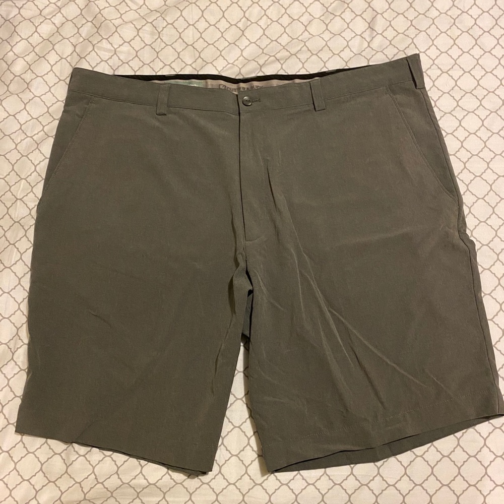 Golf shorts